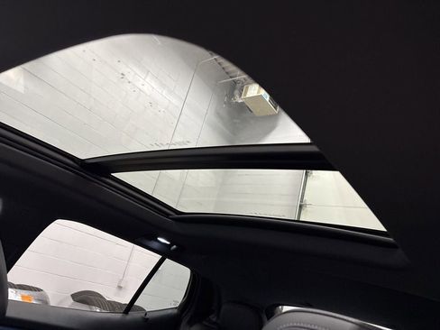 New 2026 Chevrolet Equinox EV LT image 19