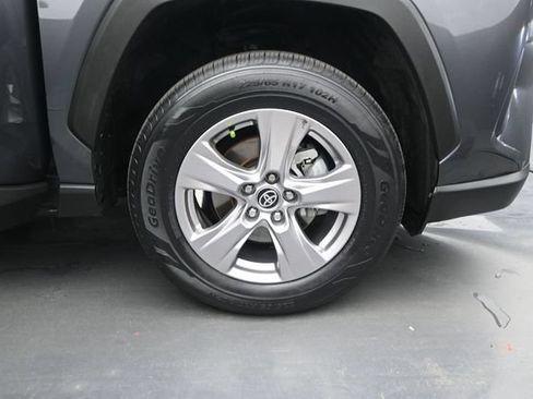 Used 2023 Toyota RAV4 XLE w/ Convenience Package FWD image 18
