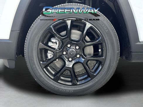 New 2026 Jeep Compass Latitude image 29