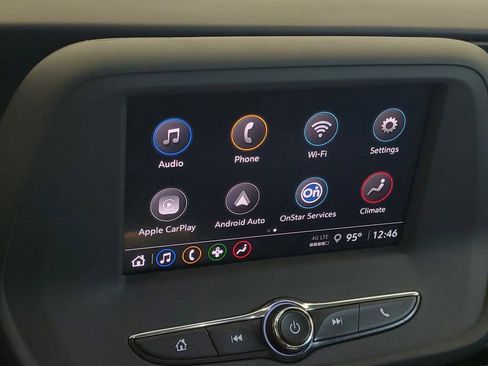 Used 2023 Chevrolet Camaro LT RWD image 17