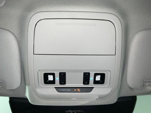 New 2026 Ford Explorer Active RWD image 22