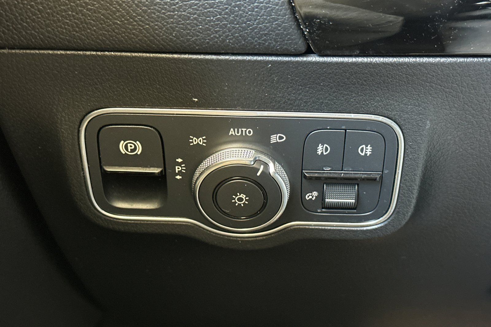 Certified 2023 Mercedes-Benz GLA 250 image 36