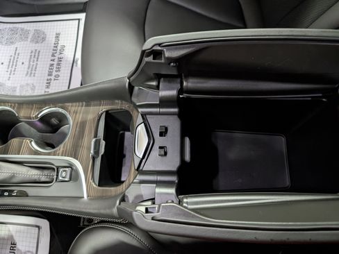 Used 2020 Buick Envision Premium image 16