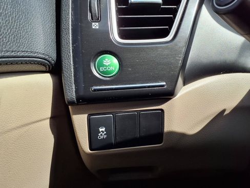 Used 2014 Honda Civic EX image 10