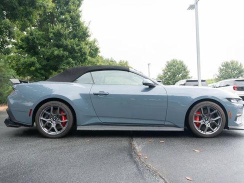 Used 2024 Ford Mustang Premium w/ 2.3L High Performance Package RWD image 9