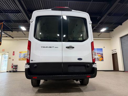 Used 2019 Ford Transit 350 XL image 20