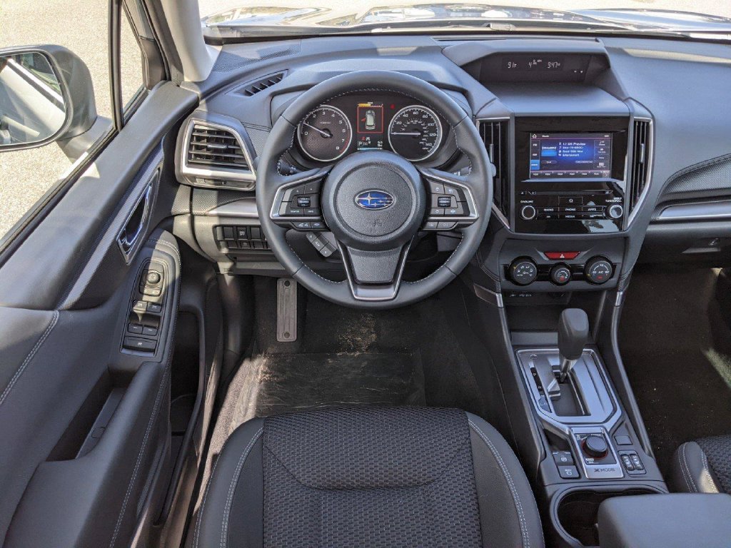 Used 2023 Subaru Forester Premium AWD/4WD image 16