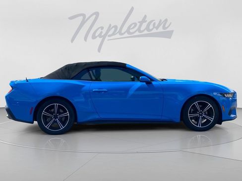 Used 2024 Ford Mustang Premium RWD image 7