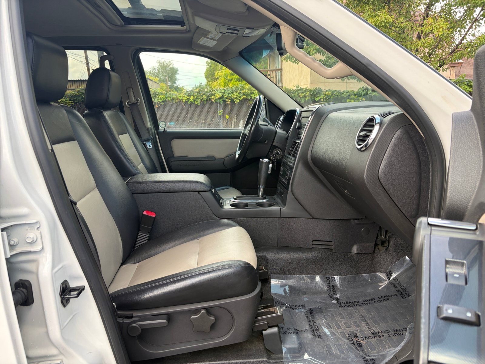 Used 2008 Ford Explorer Sport Trac Limited AWD/4WD image 28