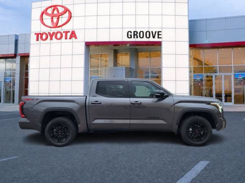Used 2024 Toyota Tundra Limited w/ TRD Off-Road Package AWD/4WD image 7
