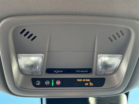 Used 2024 Chevrolet Malibu LT image 23