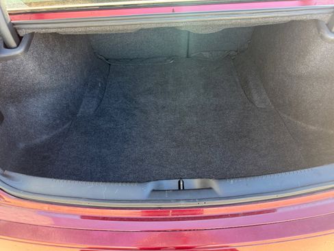 Used 2018 Chrysler 300 Touring w/ Sport Appearance Package image 16