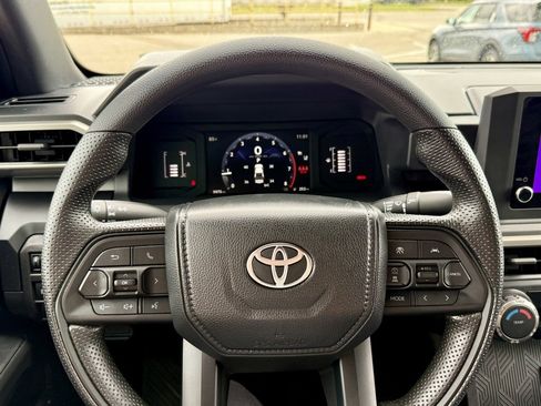 Used 2024 Toyota Tacoma SR image 22