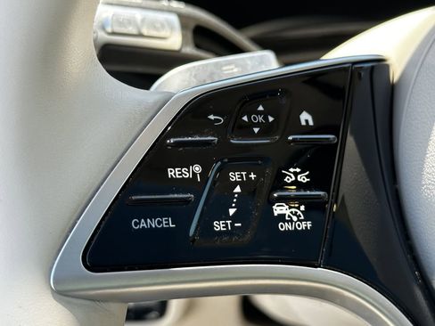 Certified 2023 Mercedes-Benz EQS 580 4MATIC SUV image 28