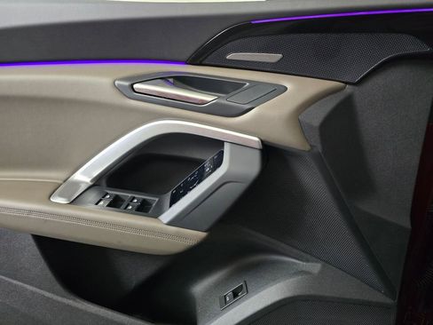 Certified 2025 Audi Q5 Prestige image 12