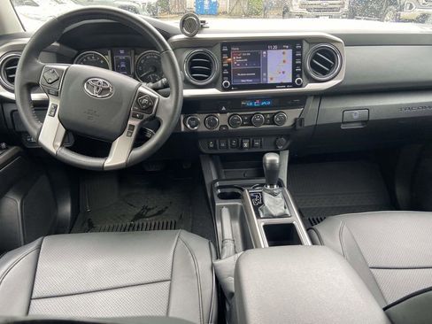 Used 2023 Toyota Tacoma 4x4 Double Cab w/ Trail Edition image 10