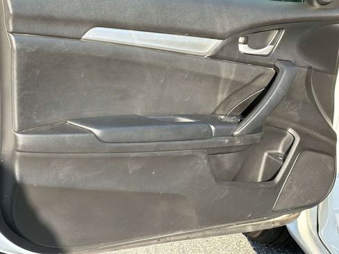 Used 2019 Honda Civic Sport image 23