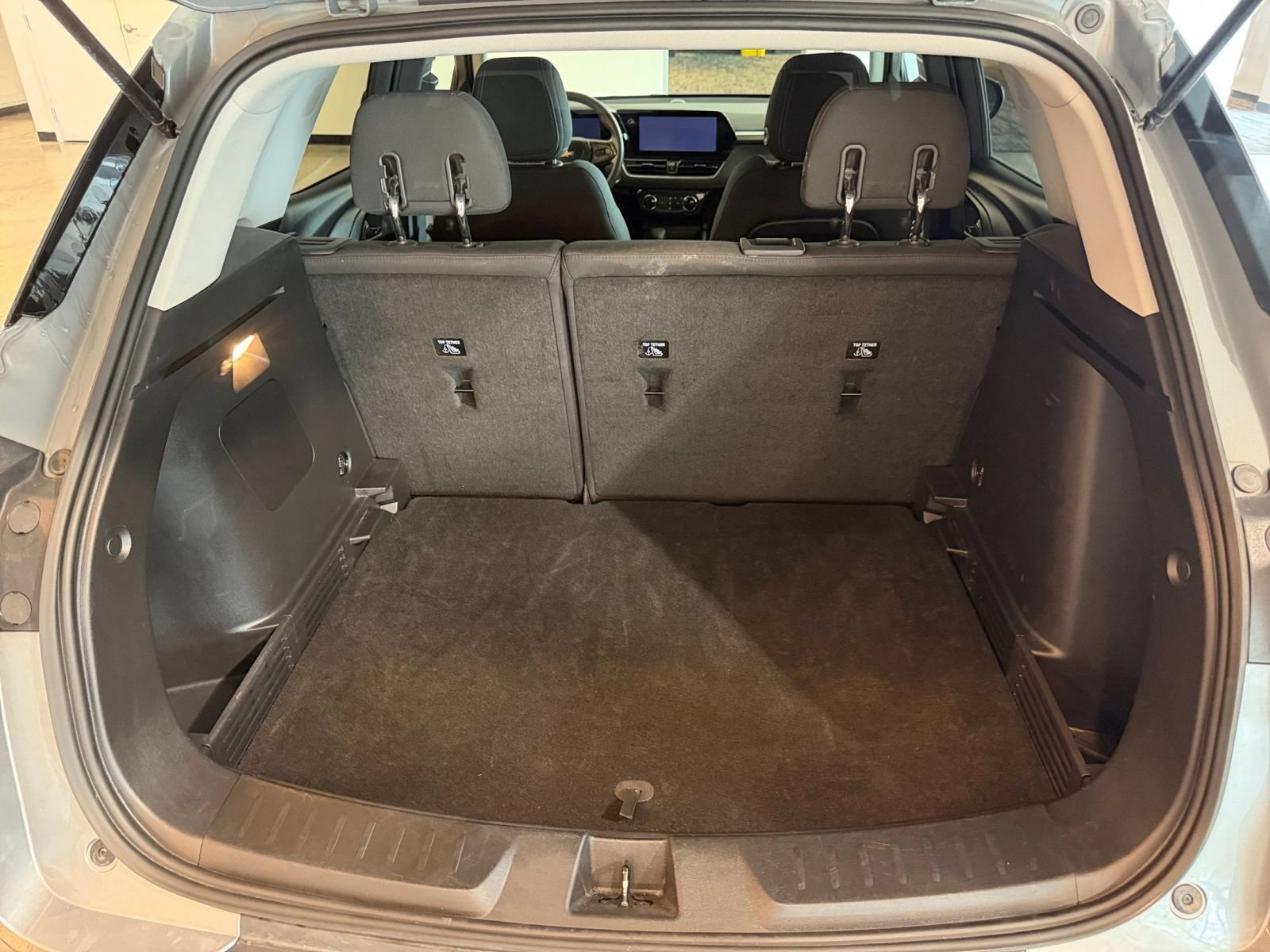 Used 2025 Chevrolet TrailBlazer LT FWD image 29