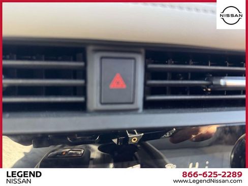 Certified 2023 Nissan Rogue SV image 31