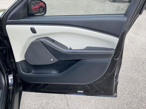 Used 2023 Ford Mustang Mach-E Premium RWD image 27