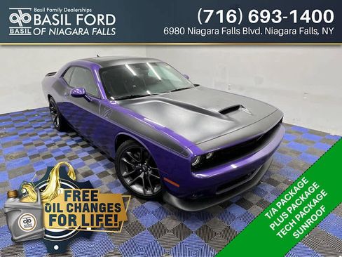 Used 2023 Dodge Challenger R/T w/ T/A Package image 1