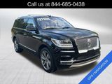 Used 2018 Lincoln Navigator Select w/ Technology Package image 3