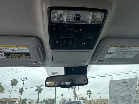 Used 2021 Toyota 4Runner SR5 Premium image 22