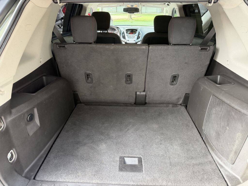 Used 2015 GMC Terrain SLE FWD image 16