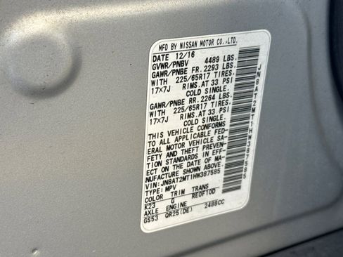 Used 2017 Nissan Rogue SV FWD image 12