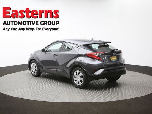 Used 2020 Toyota C-HR LE image 63