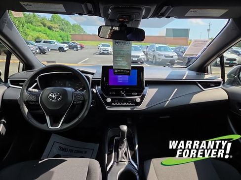 Used 2025 Toyota Corolla SE w/ SE Package FWD image 10
