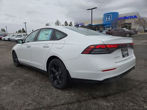 New 2025 Honda Accord SE image 7
