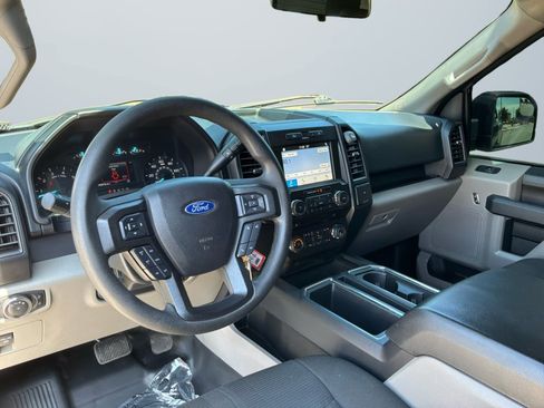 Used 2018 Ford F150 XL w/ Equipment Group 101A Mid AWD/4WD image 10