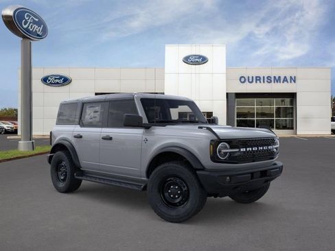 New 2026 Ford Bronco Outer Banks AWD/4WD image 1