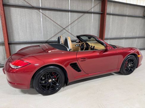 Used 2011 Porsche Boxster Base 2dr Convertible image 12