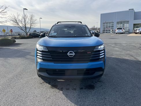 New 2026 Nissan Kicks SR w/ Cold Weather Package image 9