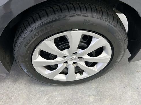 Certified 2024 Toyota Corolla LE FWD image 9