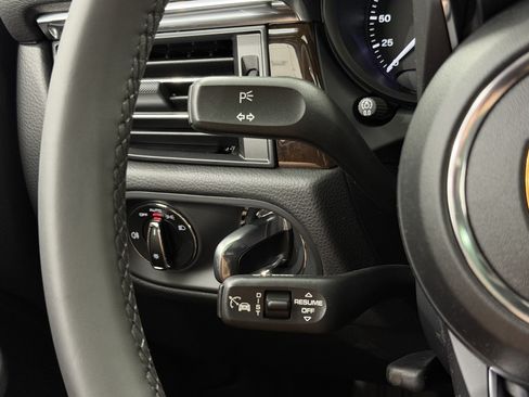 New 2026 Porsche Macan AWD/4WD image 47