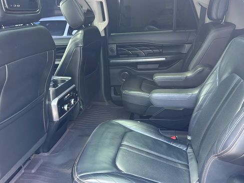 Used 2018 Ford Expedition Max Platinum AWD/4WD image 33