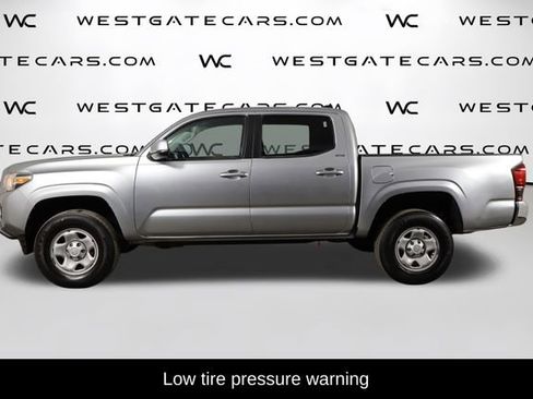 Used 2020 Toyota Tacoma SR5 RWD image 5