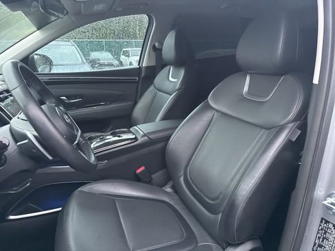 Used 2024 Hyundai Tucson Limited image 11