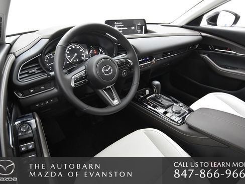 Used 2025 MAZDA CX-30 2.5 Turbo w/ Premium Package AWD/4WD image 29