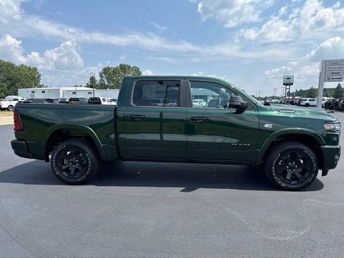 New 2026 RAM 1500 Big Horn AWD/4WD image 6