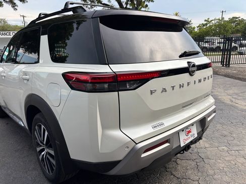 Used 2024 Nissan Pathfinder Platinum w/ Cargo Package FWD image 34