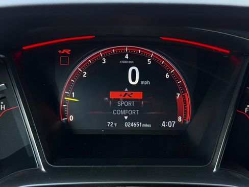 Used 2020 Honda Civic Type R image 11