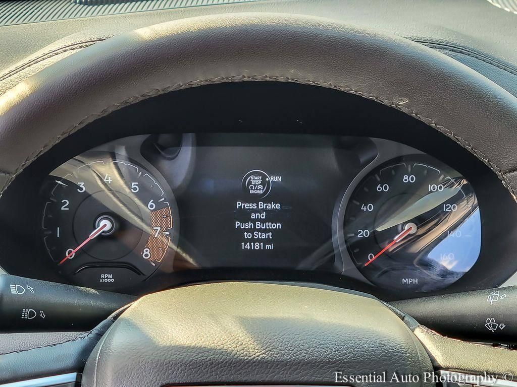 Used 2025 Jeep Compass Limited AWD/4WD image 29