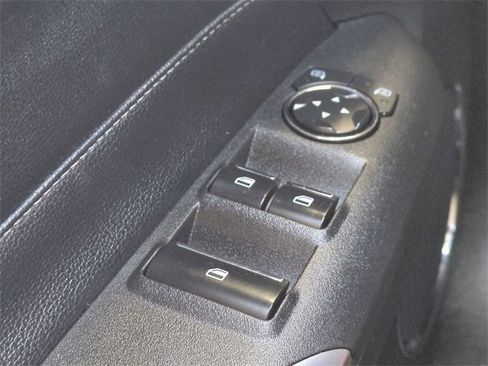 Used 2017 Ford Mustang Premium image 23