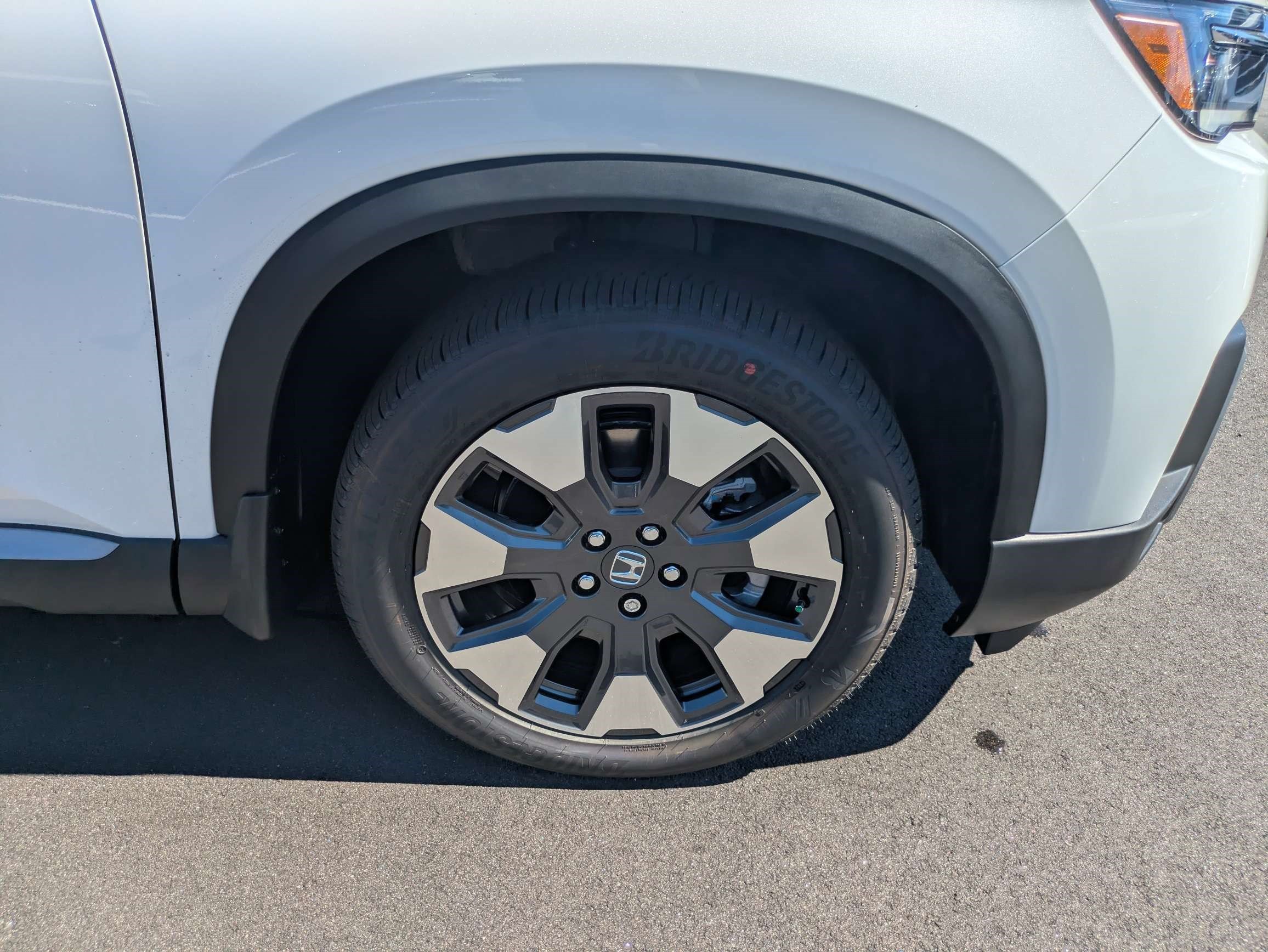 New 2026 Honda Pilot Elite image 15