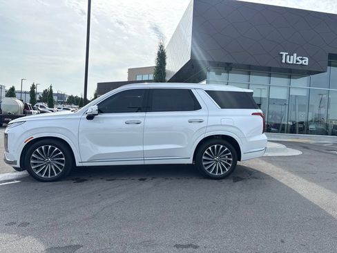 Certified 2024 Hyundai Palisade Calligraphy AWD/4WD image 1