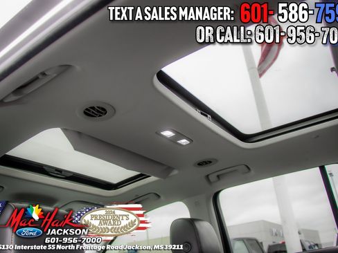 Used 2018 Chevrolet Traverse Premier w/ Driver Confidence II Package image 10